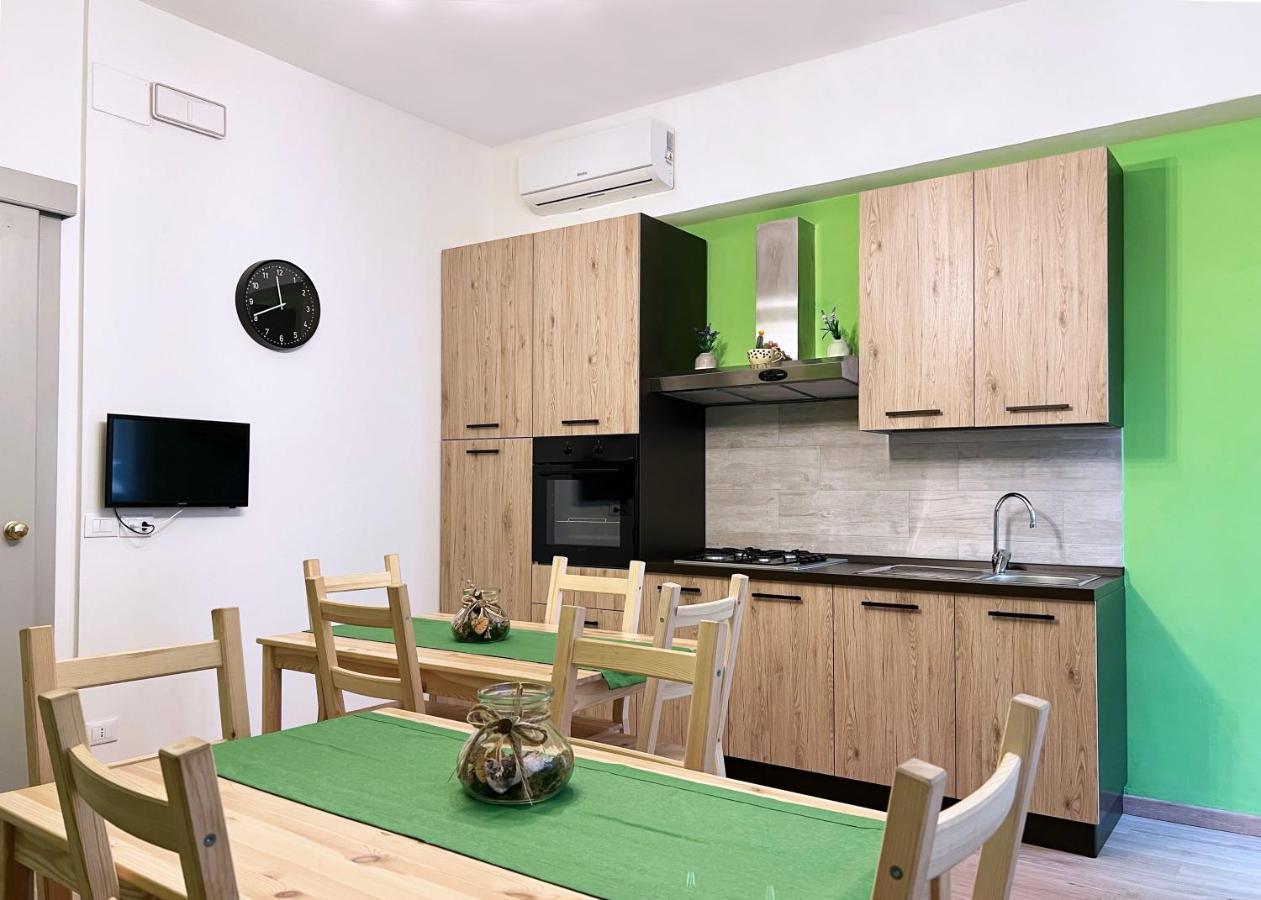 Butterfly B&B Ливорно Екстериор снимка