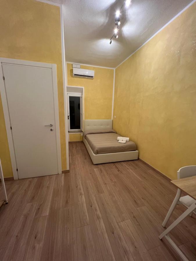 Butterfly B&B Ливорно Екстериор снимка